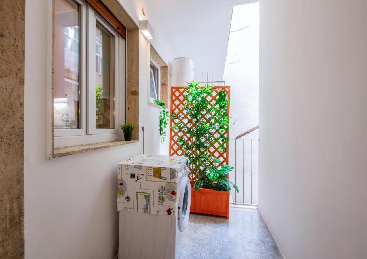 Puglia5Stars Stazione Centrale Urban Green Bari Bagian luar foto